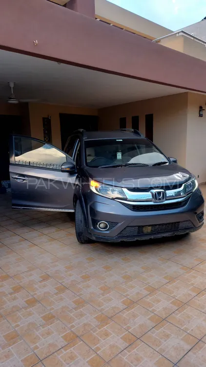 Honda BR-V 2018 for Sale in Lahore Image-1