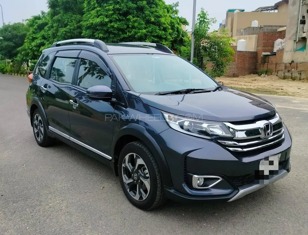 Honda BR-V 2023 for Sale in Lahore Image-1