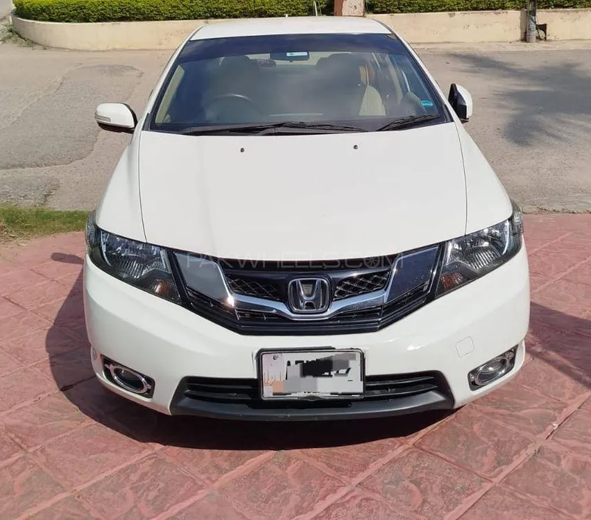 ہونڈا سٹی 2018 for Sale in اسلام آباد Image-1