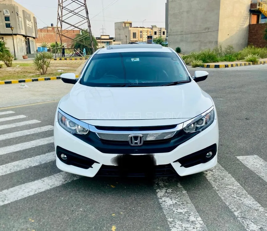 Honda Civic 2018 for Sale in Faisalabad Image-1