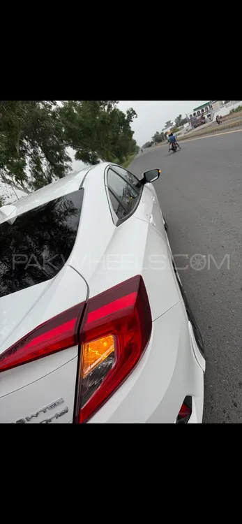 Honda Civic 2020 for Sale in Gujrat Image-1
