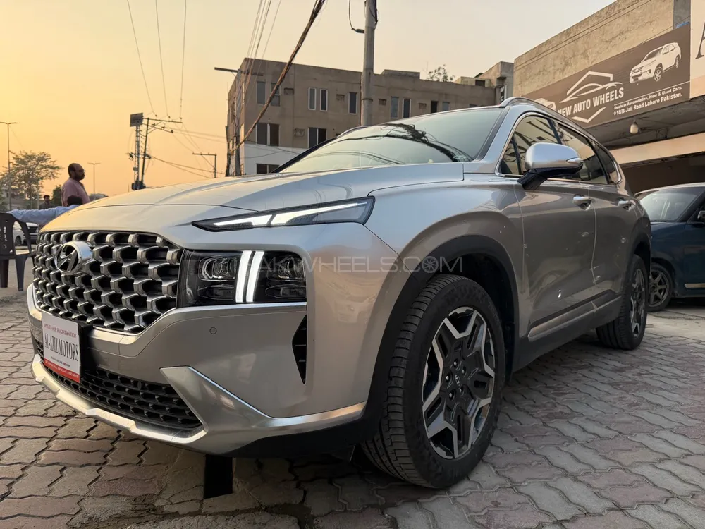 Hyundai Santa Fe 2023 for Sale in Lahore Hyundai Santa Fe 2023 for Sale in Lahore Image-6