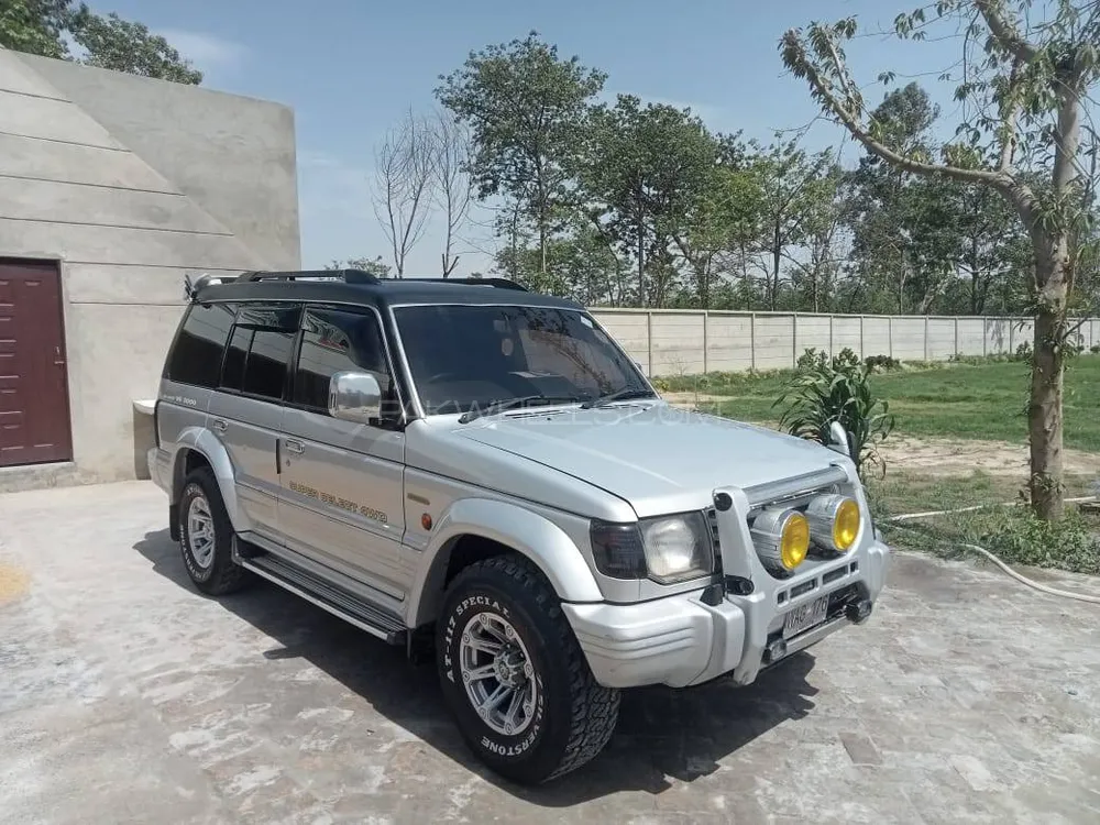 Mitsubishi Pajero 1993 for Sale in Kasur Image-1