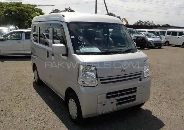 Nissan Clipper 2020 for Sale in Karachi Image-1