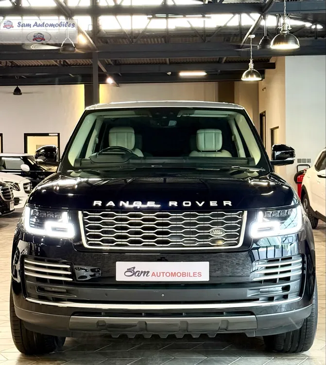 Range Rover Vogue 2018 for Sale in Karachi Image-1