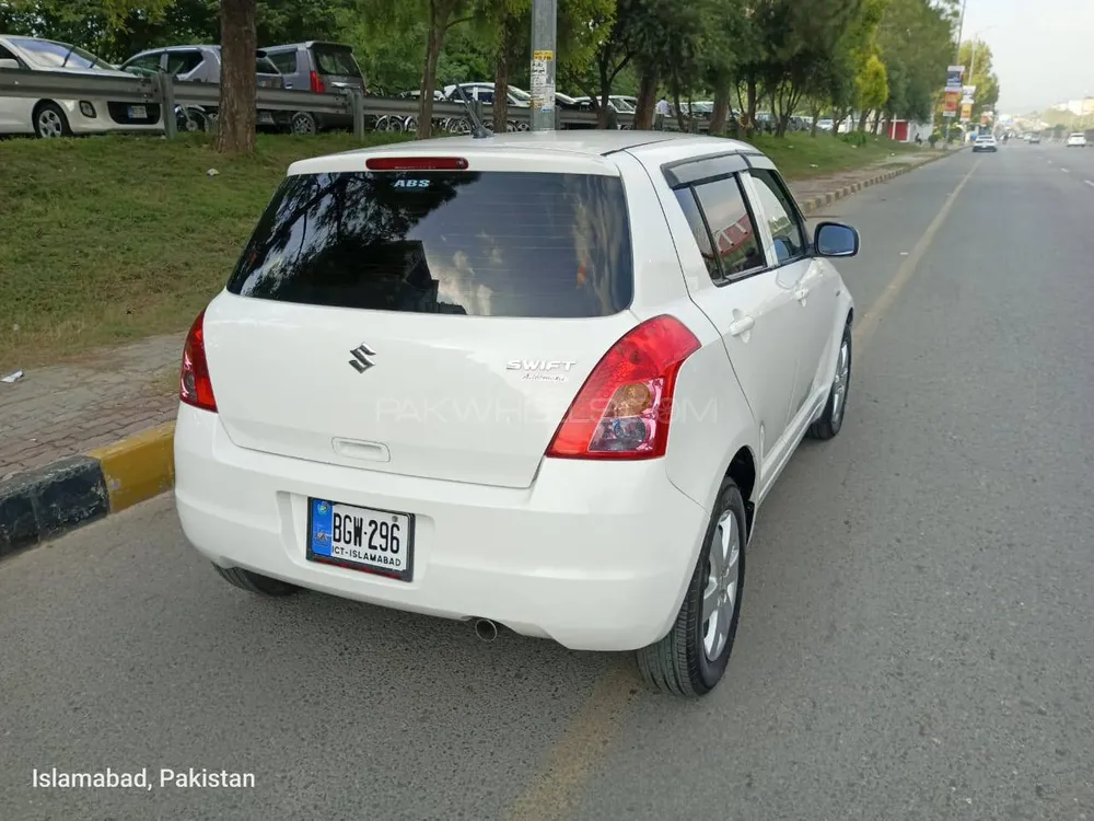 Suzuki Swift 2013 for Sale in Islamabad Image-1
