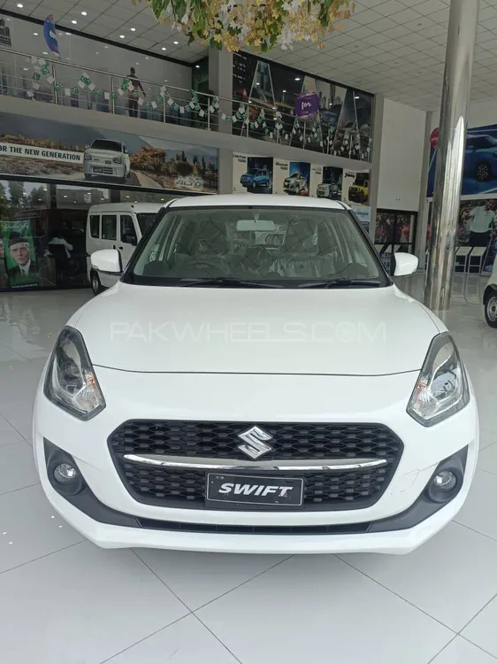 Suzuki Swift 2025 for Sale in Islamabad Image-1