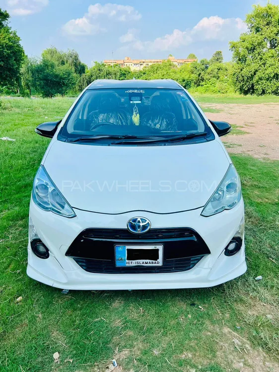Toyota Aqua 2019 for Sale in Islamabad Image-1