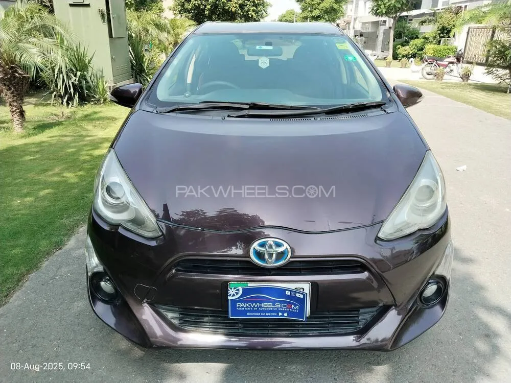 Toyota Aqua 2015 for Sale in Lahore Image-1