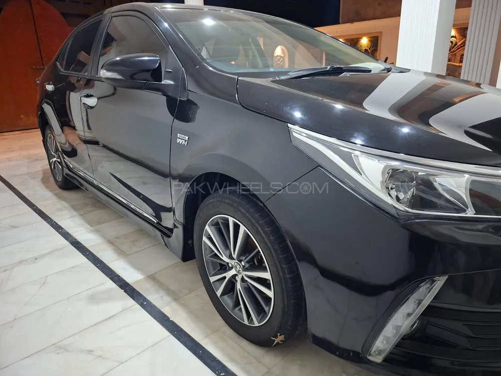 Toyota Corolla 2019 for Sale in Lahore Image-1