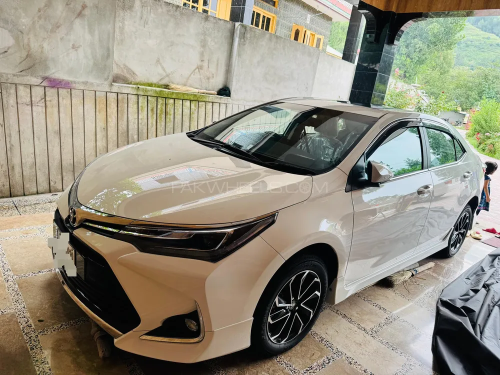 Toyota Corolla 2025 for Sale in Islamabad Image-1