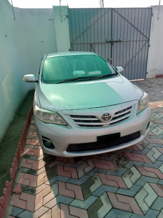 Toyota Corolla 2011 for Sale in Peshawar Image-1
