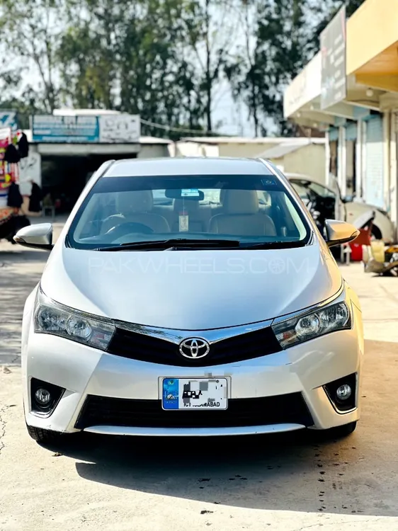Toyota Corolla 2016 for Sale in Abbottabad Image-1