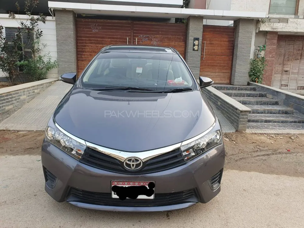 Toyota Corolla 2017 for Sale in Karachi Image-1