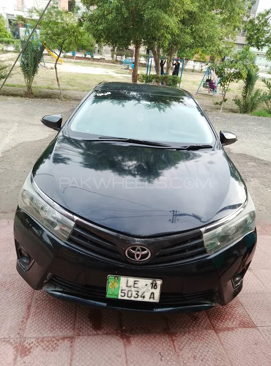 Toyota Corolla 2016 for Sale in Faisalabad Image-1