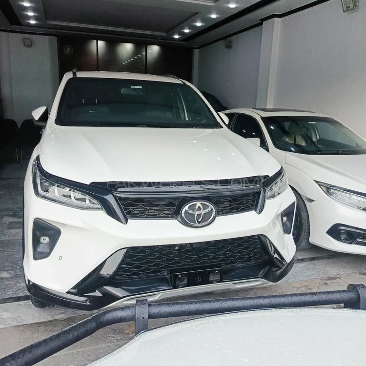Toyota Fortuner 2022 for Sale in Lahore Image-1
