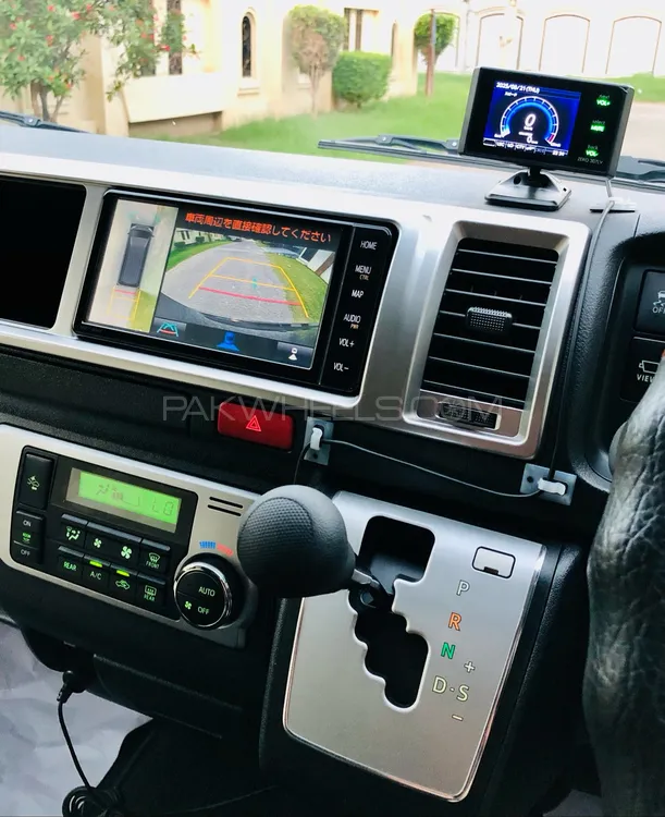 Toyota Hiace 2020 for Sale in Sialkot Toyota Hiace 2020 for Sale in Sialkot Image-13