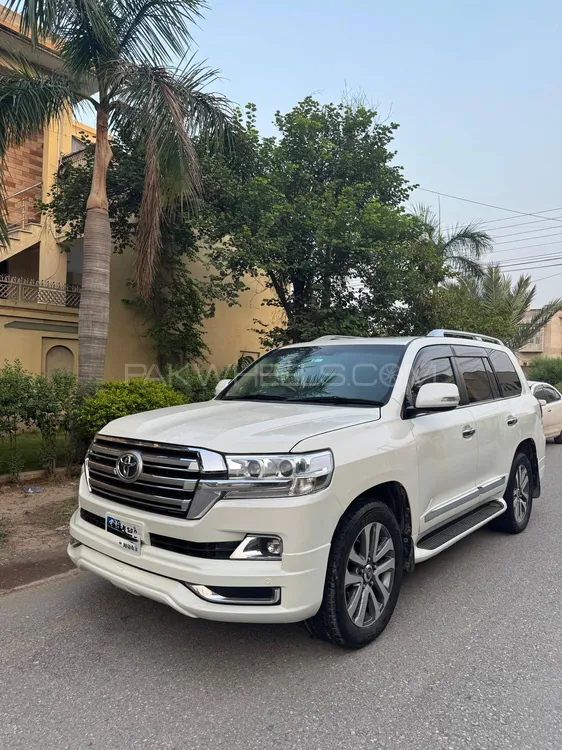 Toyota Land Cruiser 2013 for Sale in Islamabad Image-1