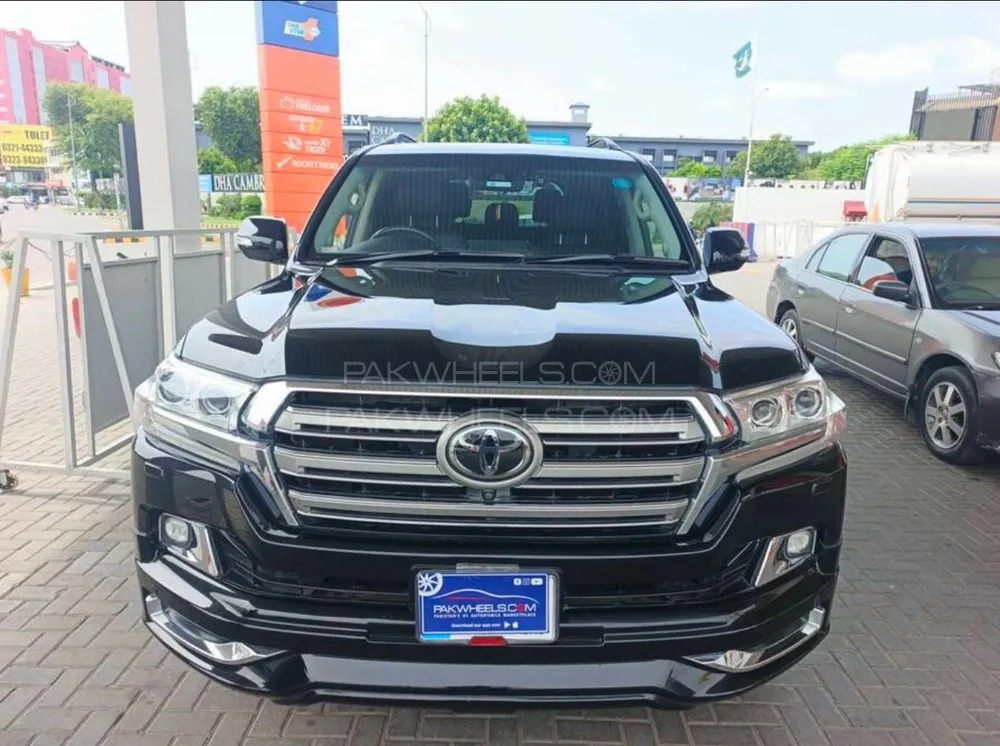 Toyota Land Cruiser 2016 for Sale in Lahore Image-1