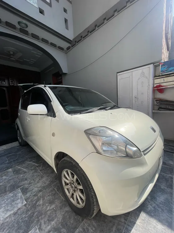 Toyota Passo 2005 for Sale in Peshawar Image-1