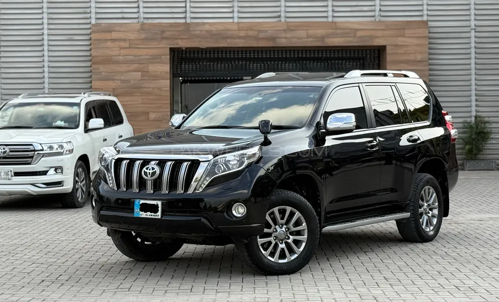 Toyota Prado 2016 for Sale in Islamabad Image-1