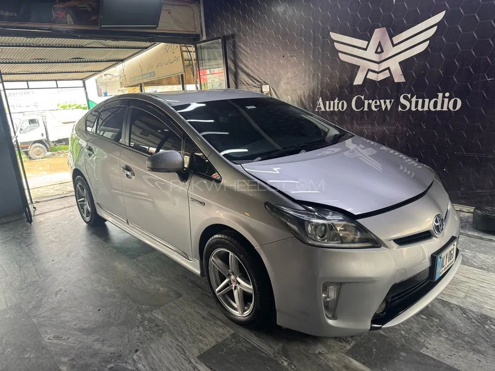 Toyota Prius 2014 for Sale in Islamabad Image-1