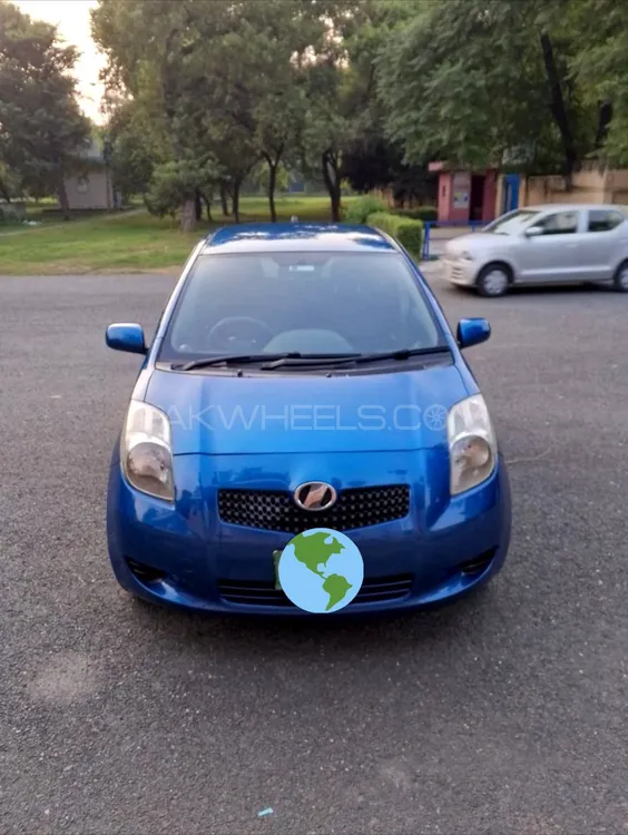 Toyota Vitz 2007 for Sale in Lahore Image-1