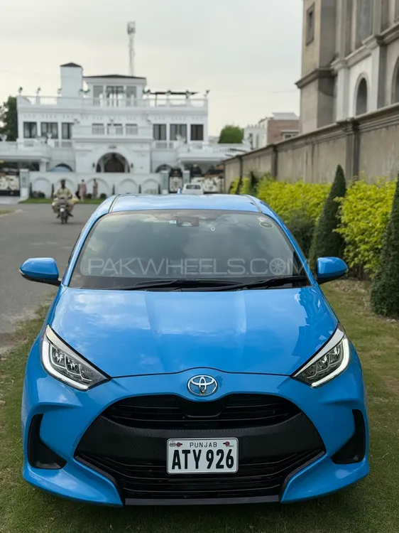 Toyota Yaris Hatchback 2021 for Sale in Lahore Image-1
