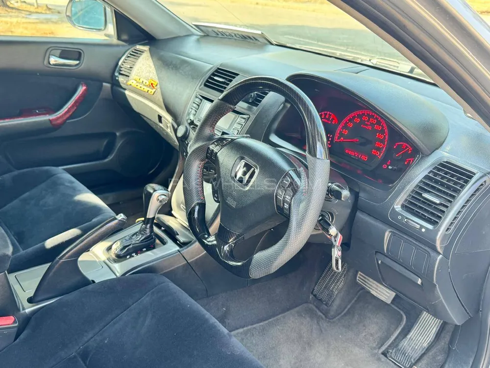 Honda Accord 2002 for Sale in Lahore Honda Accord 2002 for Sale in Lahore Image-5