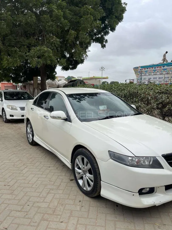 Honda Accord 2004 for Sale in Karachi Image-1