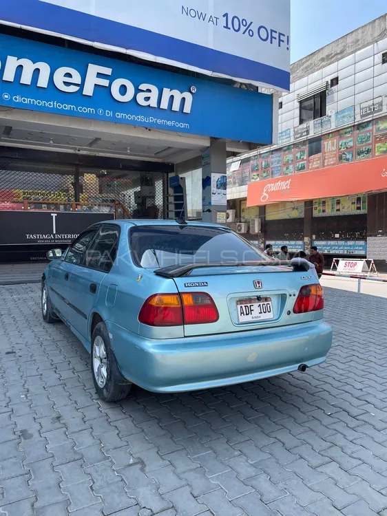 Honda Civic 2001 for Sale in Islamabad Image-1
