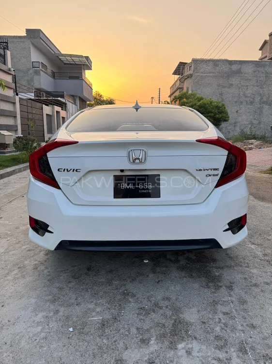 Honda Civic 2018 for Sale in Chishtian Image-1