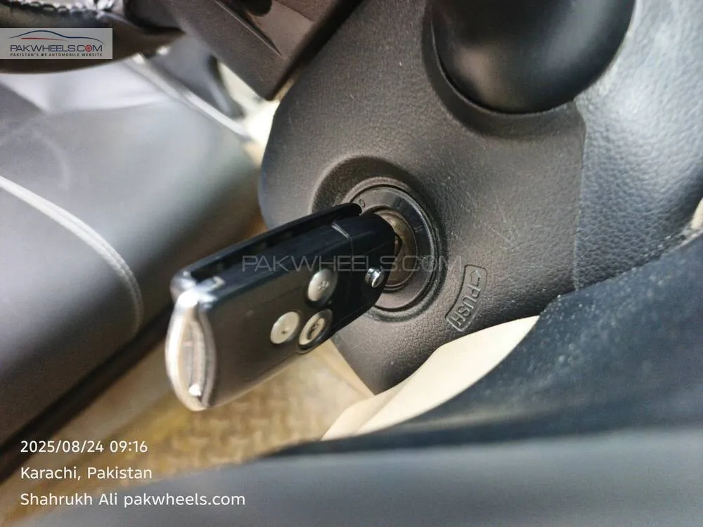 ہونڈا سوک 2013 for Sale in کراچی ہونڈا سوک 2013 for Sale in کراچی Image-13