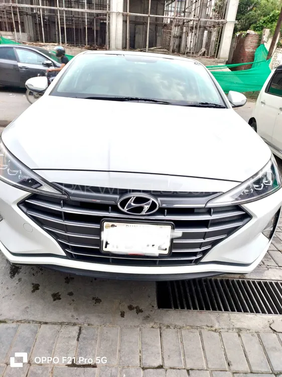 Hyundai Elantra 2023 for Sale in Lahore Image-1
