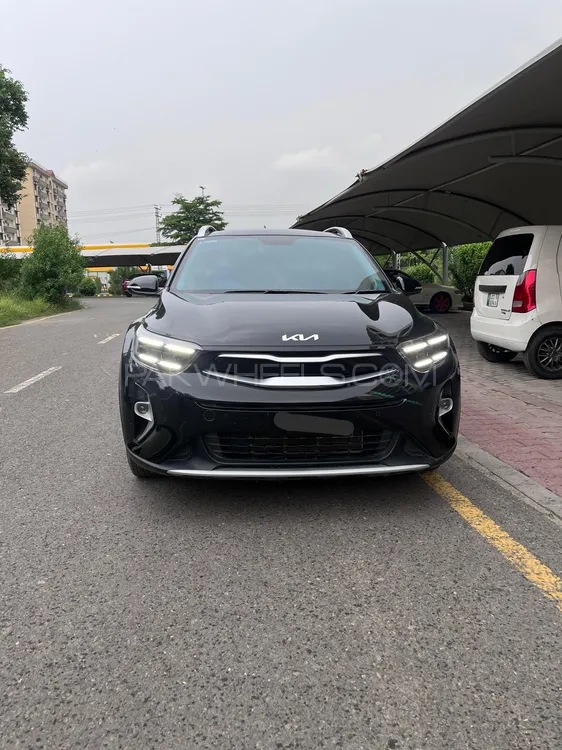 KIA Stonic 2025 for Sale in Lahore Image-1