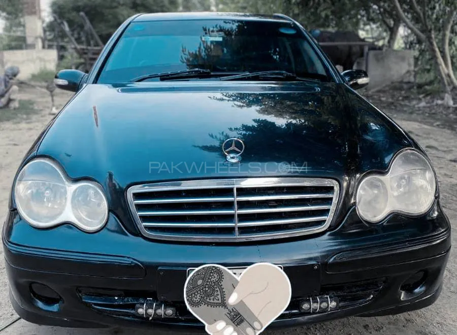 Mercedes Benz C Class 2007 for Sale in Gujranwala Image-1
