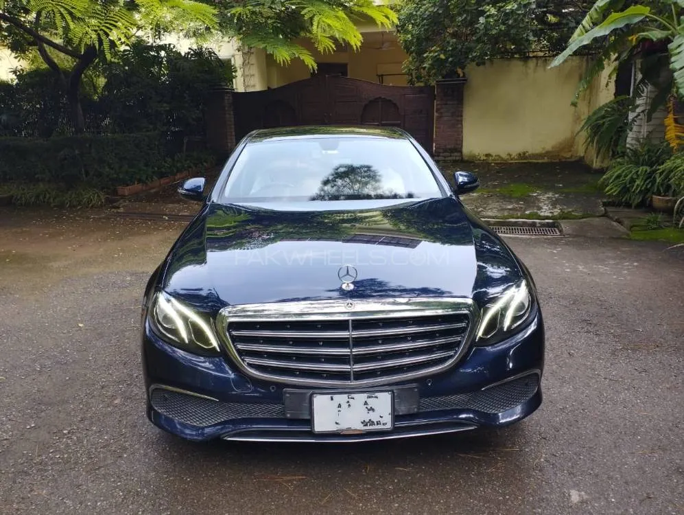 Mercedes Benz E Class 2018 for Sale in Islamabad Image-1
