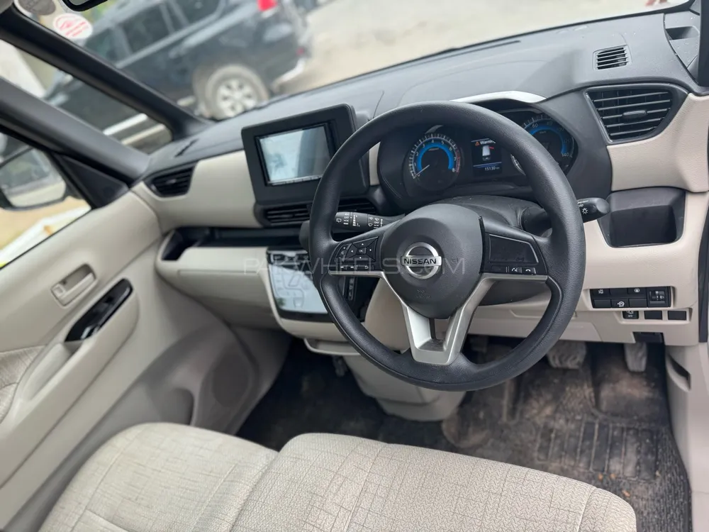 Nissan Roox 2023 for Sale in Lahore Nissan Roox 2023 for Sale in Lahore Image-5