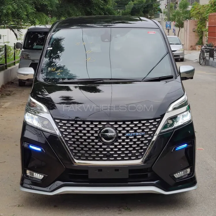 نسان سرینا 2020 for Sale in کراچی Image-1