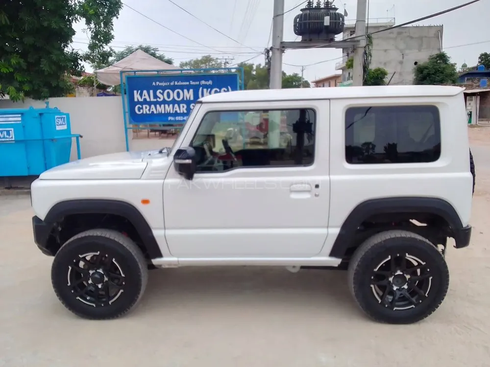 Suzuki Jimny 2020 for Sale in Sialkot Image-1