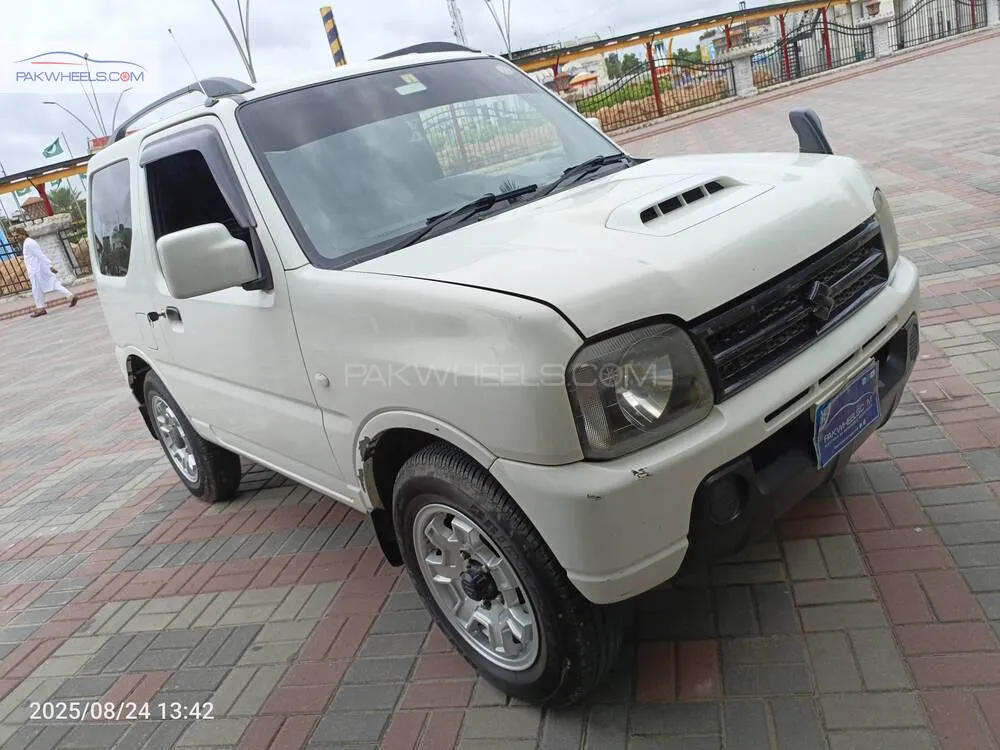 Suzuki Jimny 2017 for Sale in Gujranwala Suzuki Jimny 2017 for Sale in Gujranwala Image-2