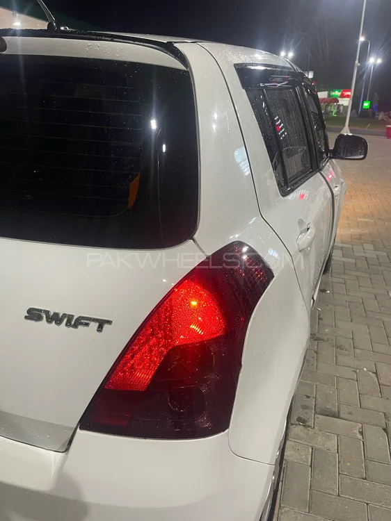 Suzuki Swift 2019 for Sale in Islamabad Image-1