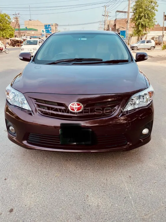 Toyota Corolla 2012 for Sale in Faisalabad Image-1