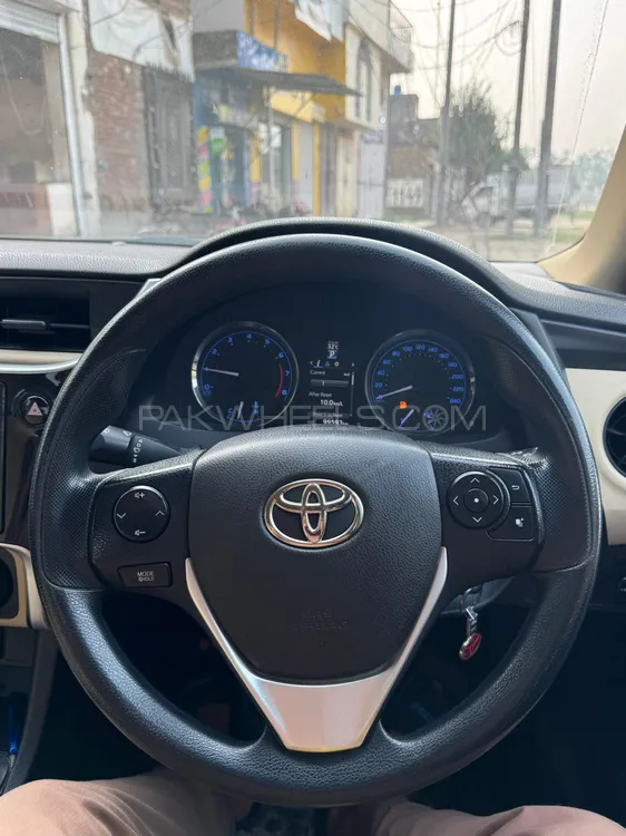 Toyota Corolla 2018 for Sale in Sialkot Image-1