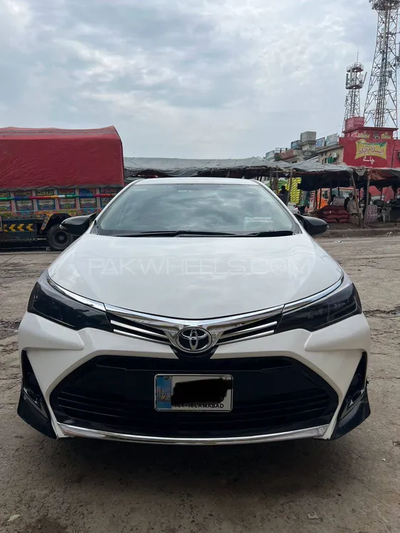 Toyota Corolla 2018 for Sale in Islamabad Image-1
