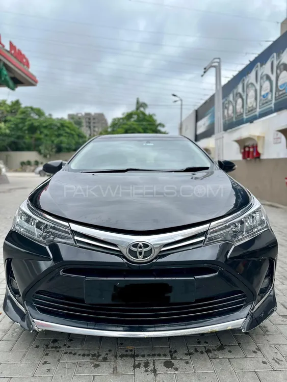 Toyota Corolla 2014 for Sale in Lahore Image-1