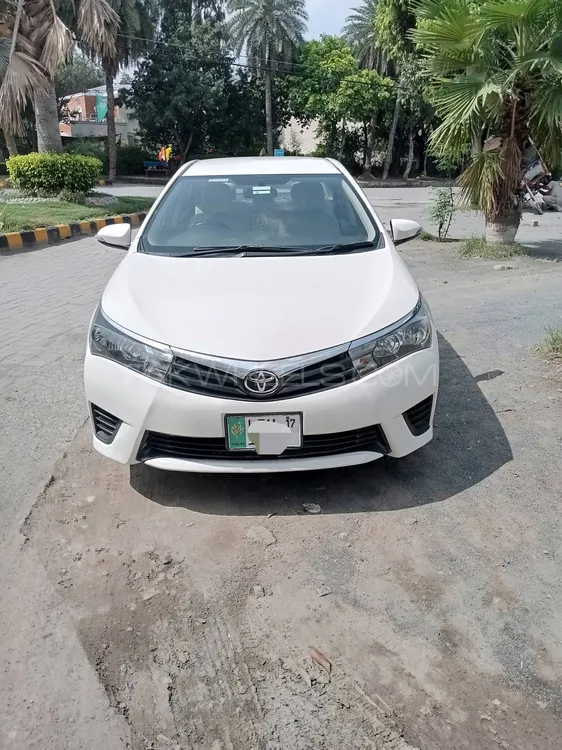 Toyota Corolla 2017 for Sale in Sargodha Image-1