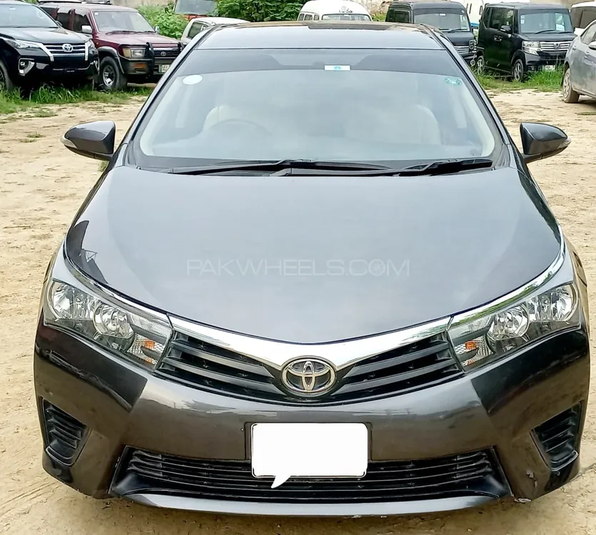 Toyota Corolla 2017 for Sale in Lahore Image-1