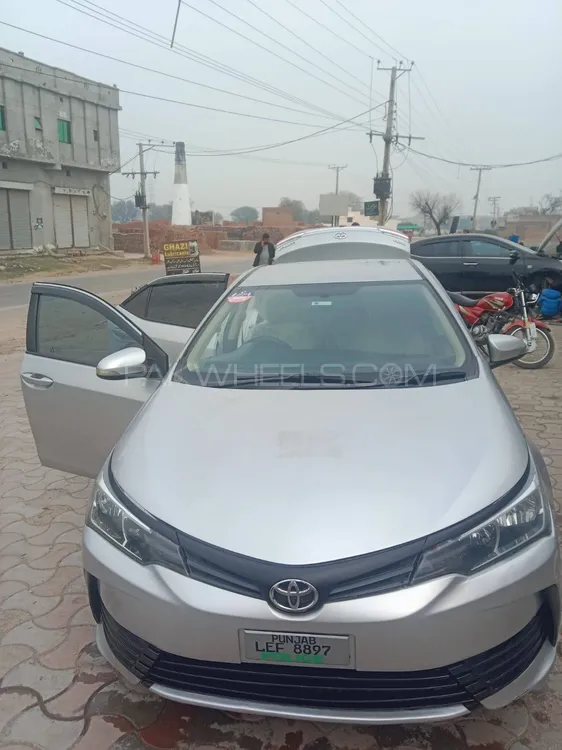 Toyota Corolla 2018 for Sale in Gujrat Image-1