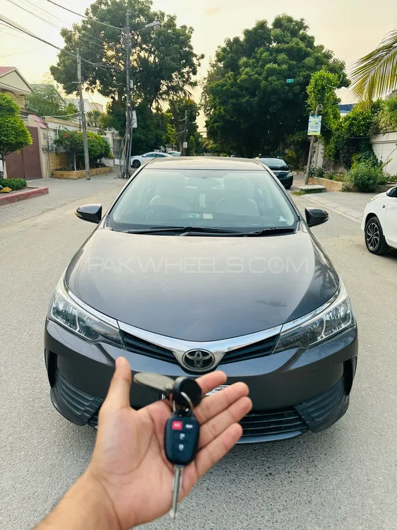 Toyota Corolla 2019 for Sale in Karachi Image-1